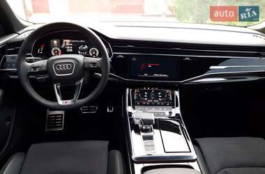 Внедорожник / Кроссовер Audi Q8 2023 в 