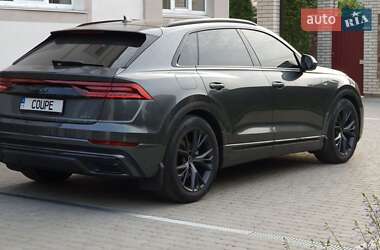 Внедорожник / Кроссовер Audi Q8 2023 в 