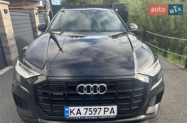 Внедорожник / Кроссовер Audi Q8 2018 в 