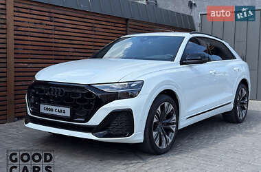 Внедорожник / Кроссовер Audi Q8 2024 в 