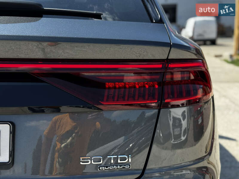 Внедорожник / Кроссовер Audi Q8 2020 в Житомире
