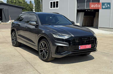 Audi Q8 2023