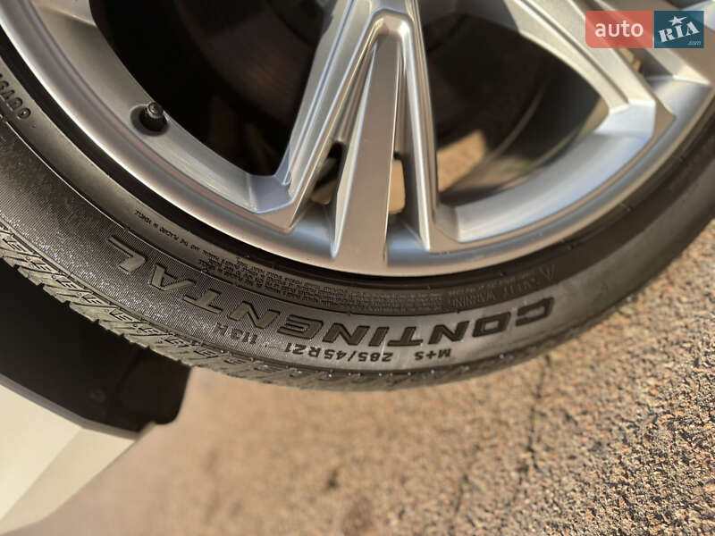 Внедорожник / Кроссовер Audi Q8 2018 в Киеве