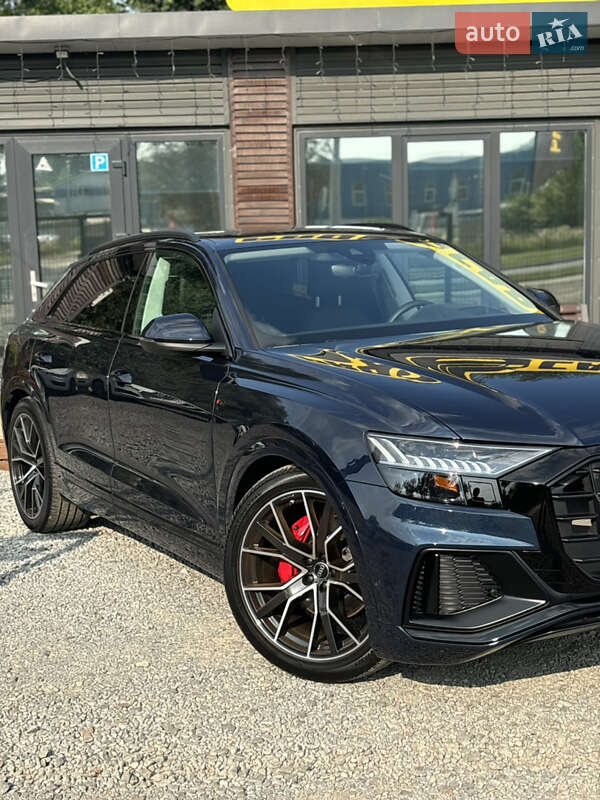 Внедорожник / Кроссовер Audi Q8 2023 в Львове