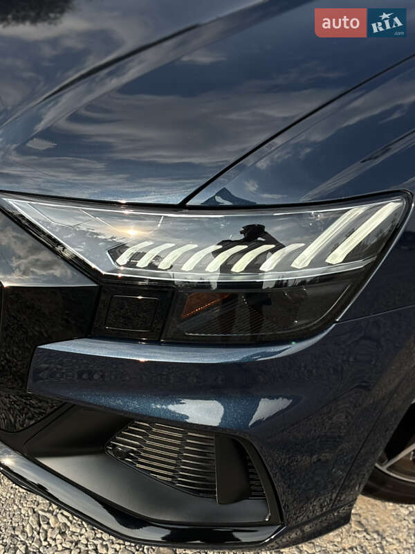 Внедорожник / Кроссовер Audi Q8 2023 в Львове