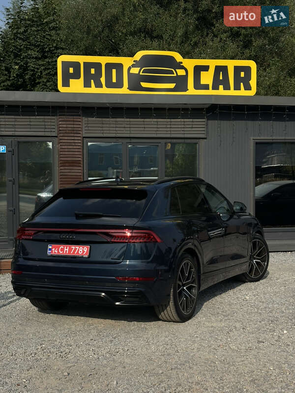 Внедорожник / Кроссовер Audi Q8 2023 в Львове