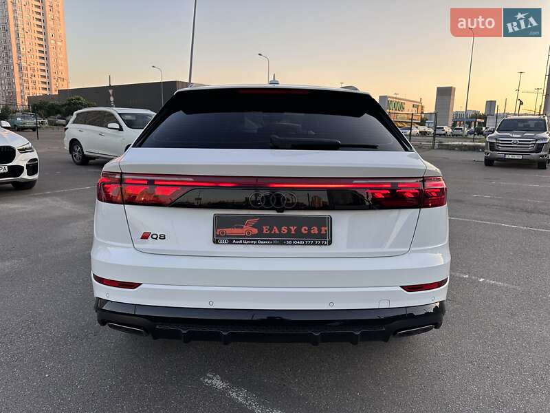 Внедорожник / Кроссовер Audi Q8 2023 в Киеве