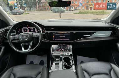 Внедорожник / Кроссовер Audi Q8 2019 в 