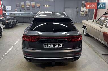 Внедорожник / Кроссовер Audi Q8 2020 в 