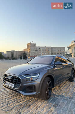 Внедорожник / Кроссовер Audi Q8 2019 в 