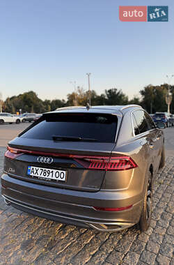 Внедорожник / Кроссовер Audi Q8 2019 в 