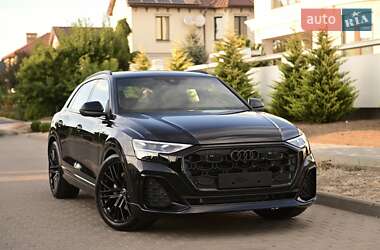 Внедорожник / Кроссовер Audi Q8 2025 в 