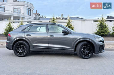 Внедорожник / Кроссовер Audi Q8 2025 в 