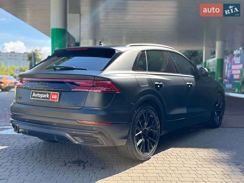 Позашляховик / Кросовер Audi Q8 2019 в Києві