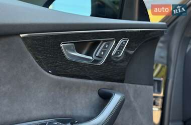 Внедорожник / Кроссовер Audi Q8 2019 в 