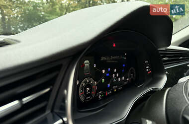 Внедорожник / Кроссовер Audi Q8 2020 в 