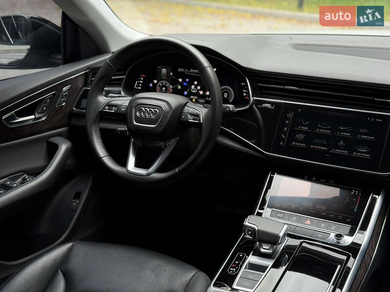 Внедорожник / Кроссовер Audi Q8 2020 в Тернополе