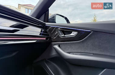 Внедорожник / Кроссовер Audi Q8 2025 в 