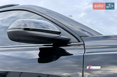 Внедорожник / Кроссовер Audi Q8 2025 в 