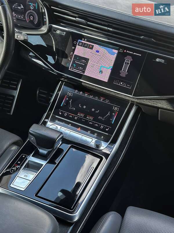 Внедорожник / Кроссовер Audi Q8 2018 в Николаеве