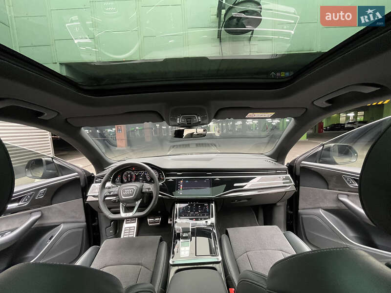 Внедорожник / Кроссовер Audi Q8 2021 в Киеве