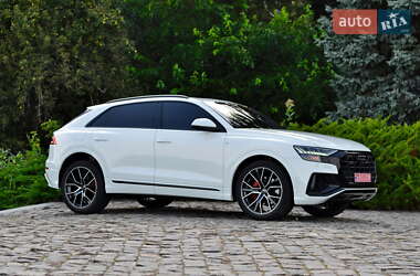 Позашляховик / Кросовер Audi Q8 2023 в  фото 9 Позашляховик / Кросовер Audi Q8 2023 в