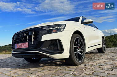 Позашляховик / Кросовер Audi Q8 2023 в  фото 8 Позашляховик / Кросовер Audi Q8 2023 в