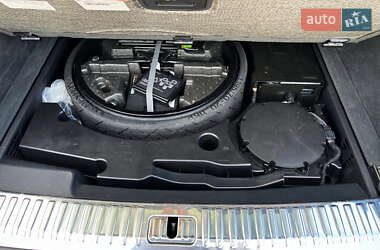 Позашляховик / Кросовер Audi Q8 2023 в  фото 38 Позашляховик / Кросовер Audi Q8 2023 в