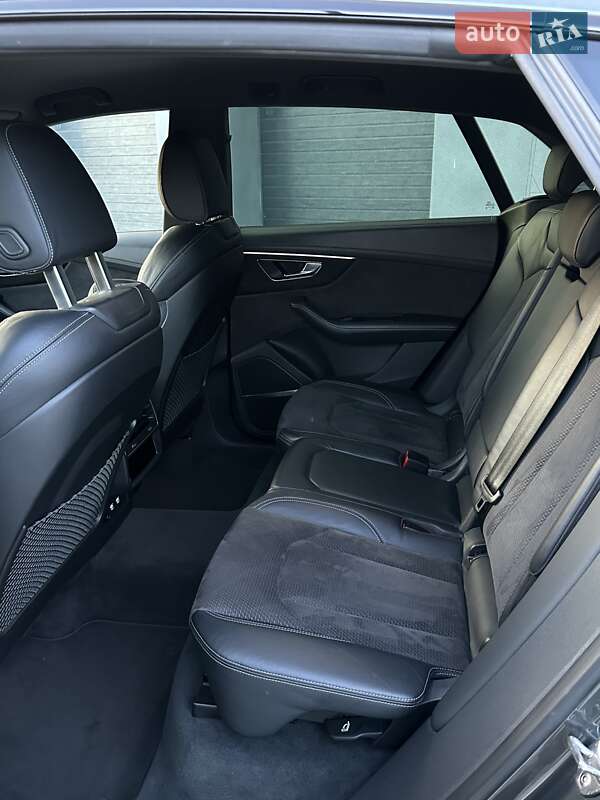 Внедорожник / Кроссовер Audi Q8 2018 в Виннице фото 34 Внедорожник / Кроссовер Audi Q8 2018 в Виннице