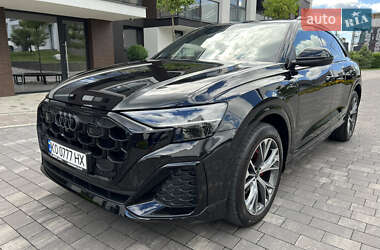 Позашляховик / Кросовер Audi Q8 2024 в Ужгороді