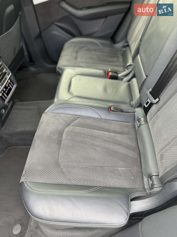 Внедорожник / Кроссовер Audi Q8 2019 в Ужгороде фото 7 Внедорожник / Кроссовер Audi Q8 2019 в Ужгороде