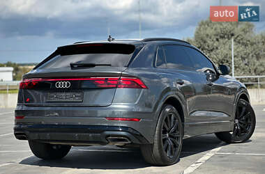 Внедорожник / Кроссовер Audi Q8 2024 в 