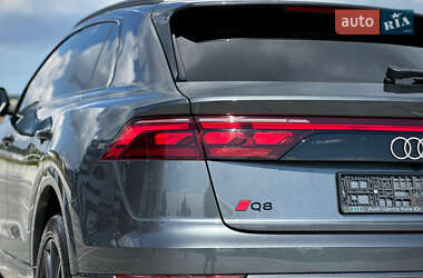 Внедорожник / Кроссовер Audi Q8 2024 в 