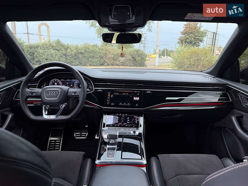 Позашляховик / Кросовер Audi Q8 2019 в Кривому Розі