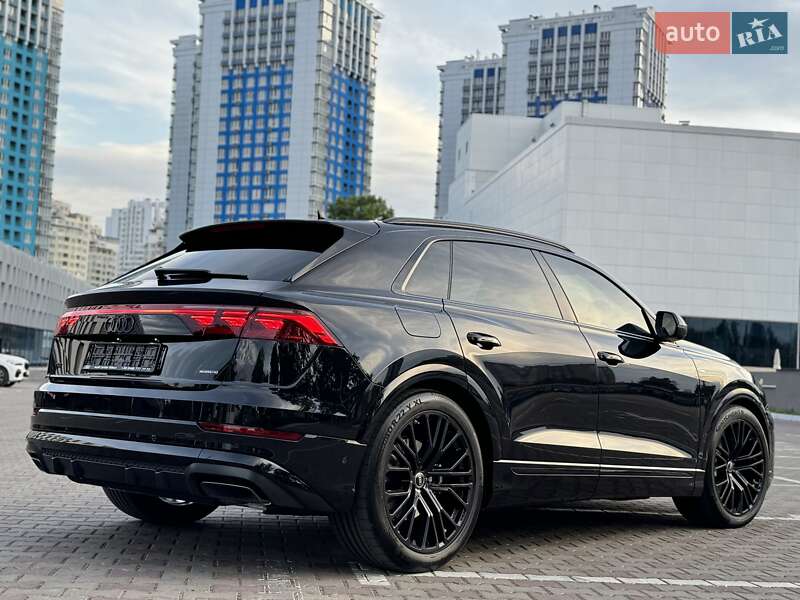 Внедорожник / Кроссовер Audi Q8 2025 в Львове фото 18 Внедорожник / Кроссовер Audi Q8 2025 в Львове