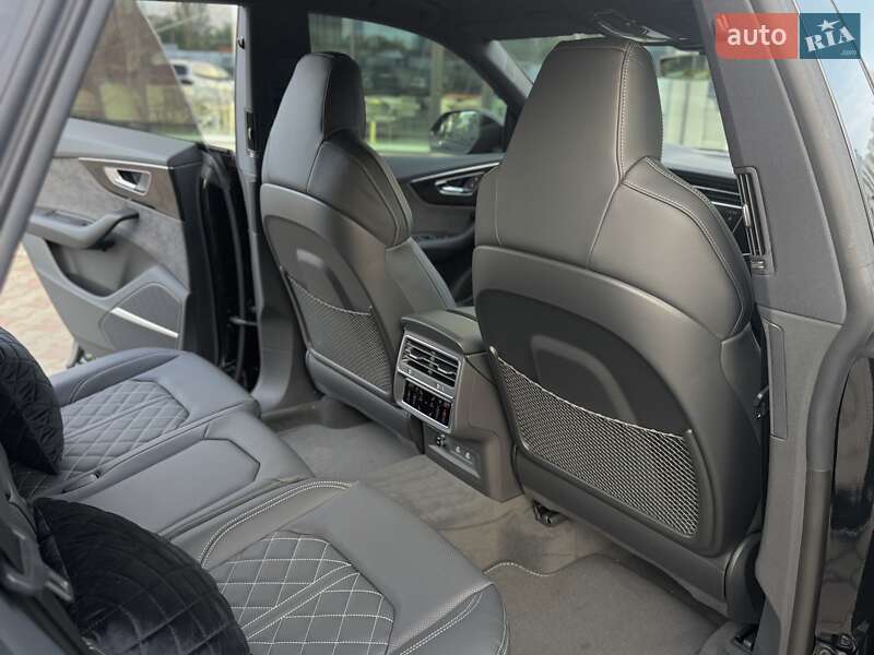 Внедорожник / Кроссовер Audi Q8 2025 в Львове фото 65 Внедорожник / Кроссовер Audi Q8 2025 в Львове