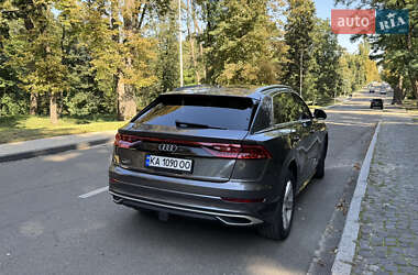 Внедорожник / Кроссовер Audi Q8 2018 в 