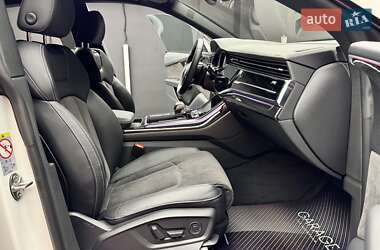 Внедорожник / Кроссовер Audi Q8 2019 в 