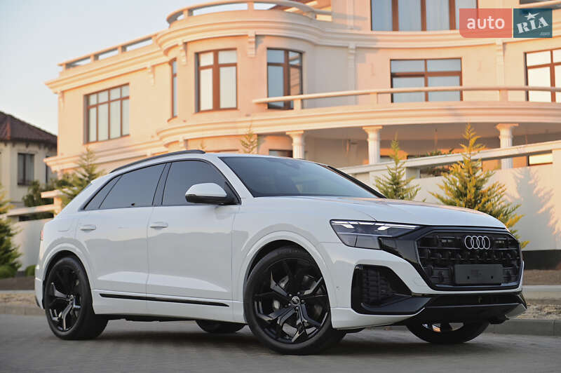 Позашляховик / Кросовер Audi Q8 2025 в Львові