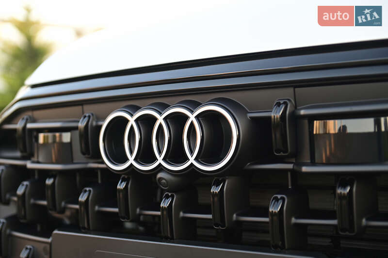 Позашляховик / Кросовер Audi Q8 2025 в Львові