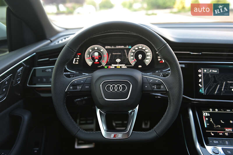 Позашляховик / Кросовер Audi Q8 2025 в Львові