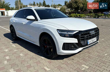 Внедорожник / Кроссовер Audi Q8 2019 в 