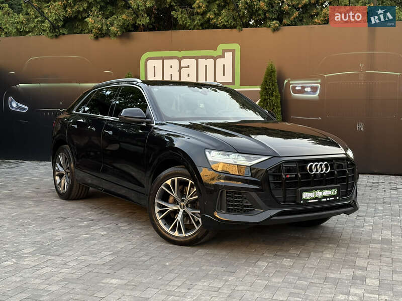 Audi Q8 2021