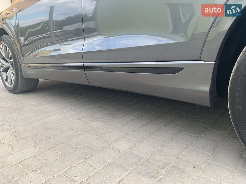 Внедорожник / Кроссовер Audi Q8 2018 в Дрогобыче