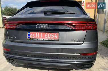 Внедорожник / Кроссовер Audi Q8 2018 в 