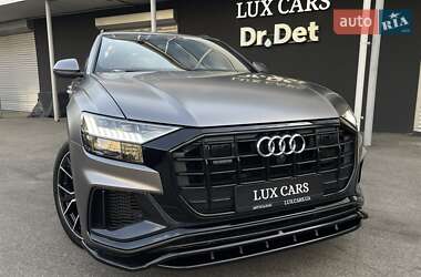 Внедорожник / Кроссовер Audi Q8 2018 в 