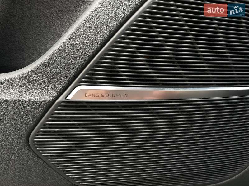 Внедорожник / Кроссовер Audi Q8 2018 в Киеве фото 59 Внедорожник / Кроссовер Audi Q8 2018 в Киеве