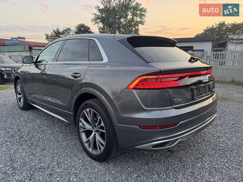 Внедорожник / Кроссовер Audi Q8 2019 в Тернополе
