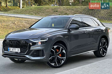 Позашляховик / Кросовер Audi Q8 2018 в  фото 15 Позашляховик / Кросовер Audi Q8 2018 в