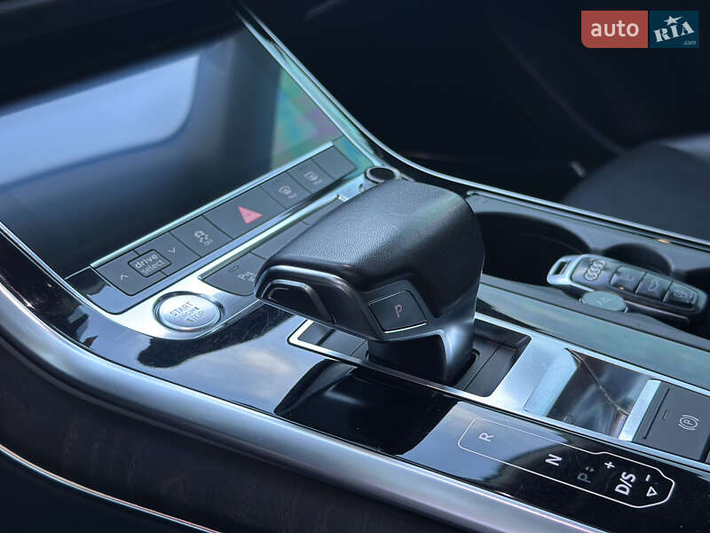 Внедорожник / Кроссовер Audi Q8 2018 в Львове